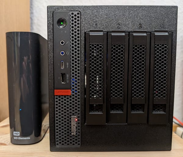 Building the 4-bay ThinkNAS with a Smart Fan Controller